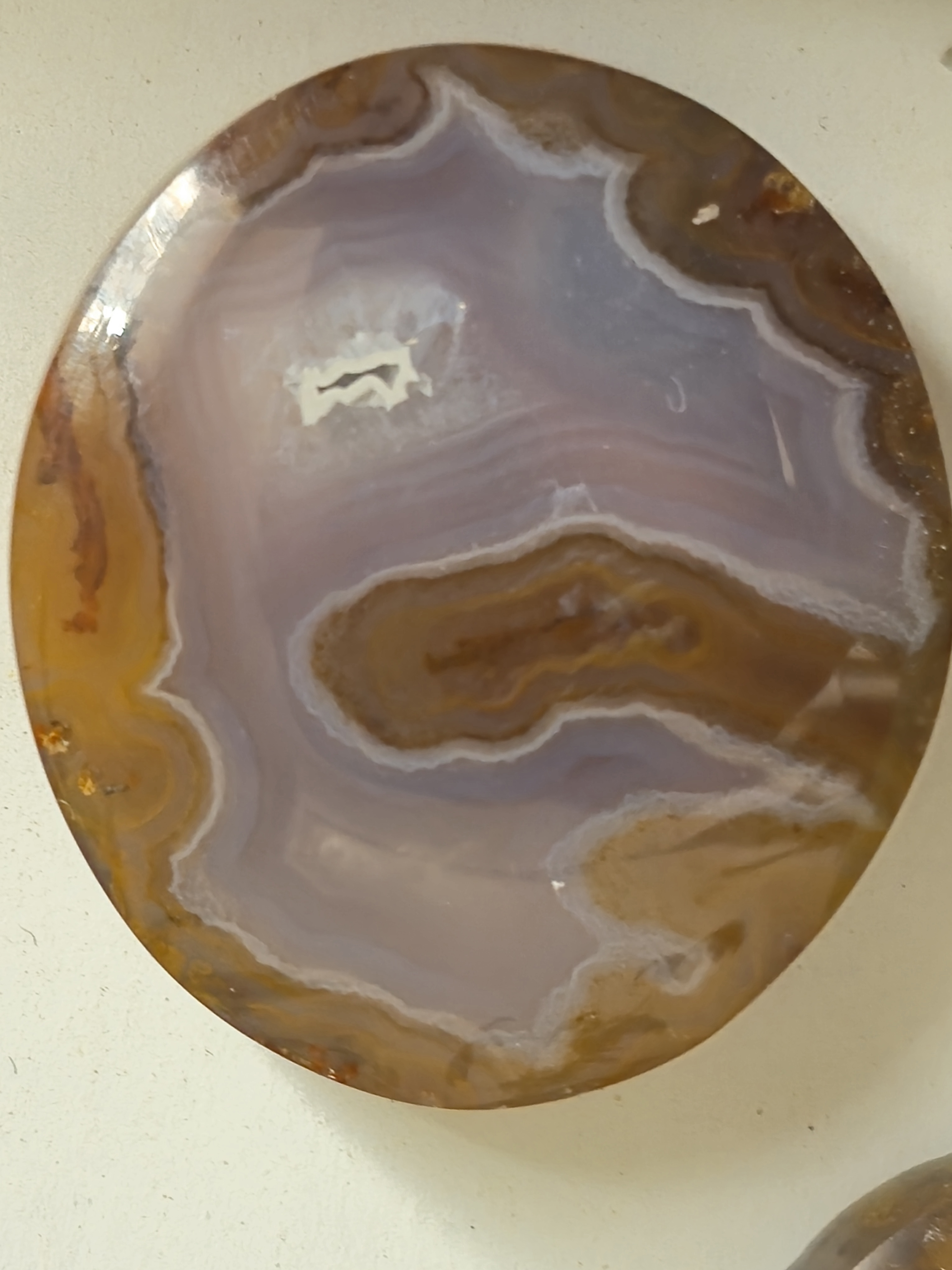 عقیق سایز گردنی مصور به سر عقاب