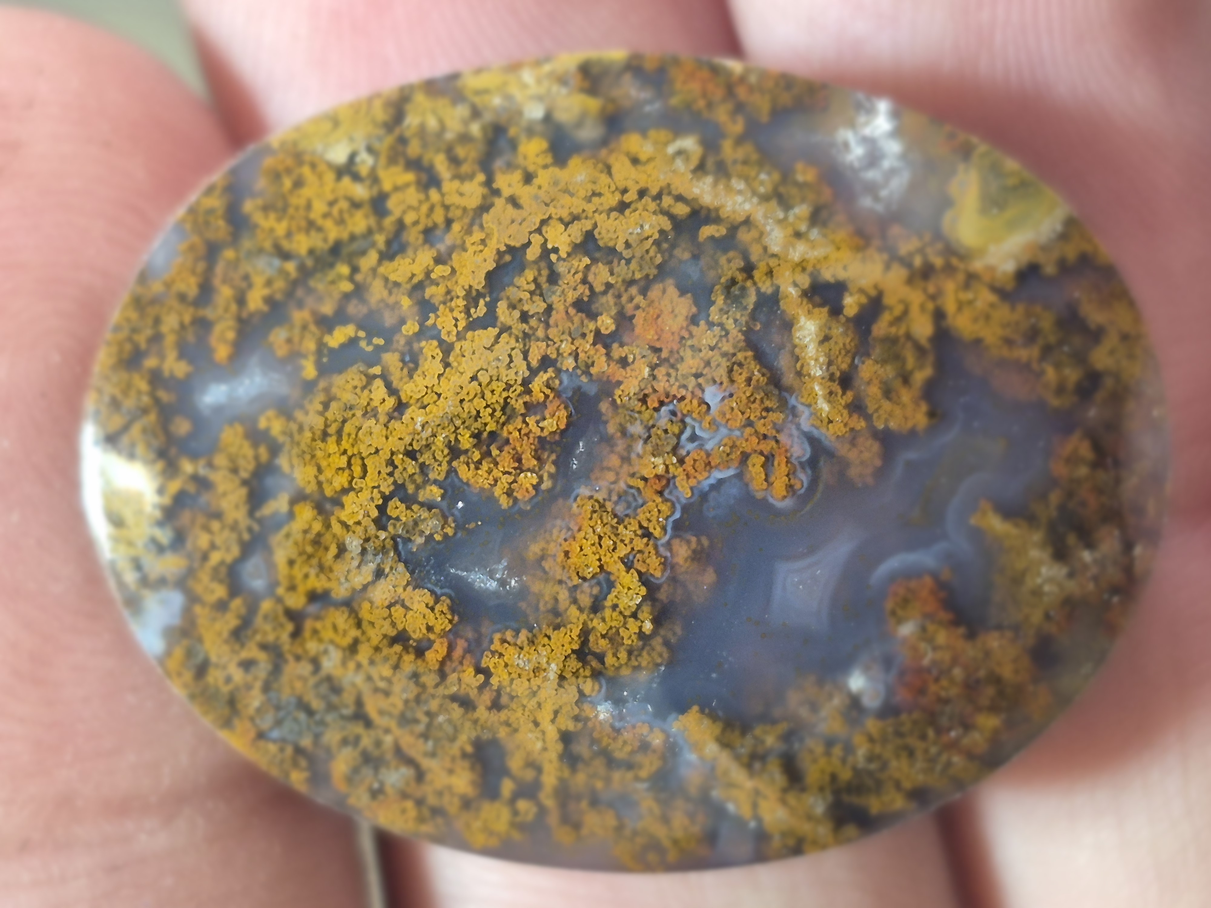 عقیق پاییزه سایز مدالی