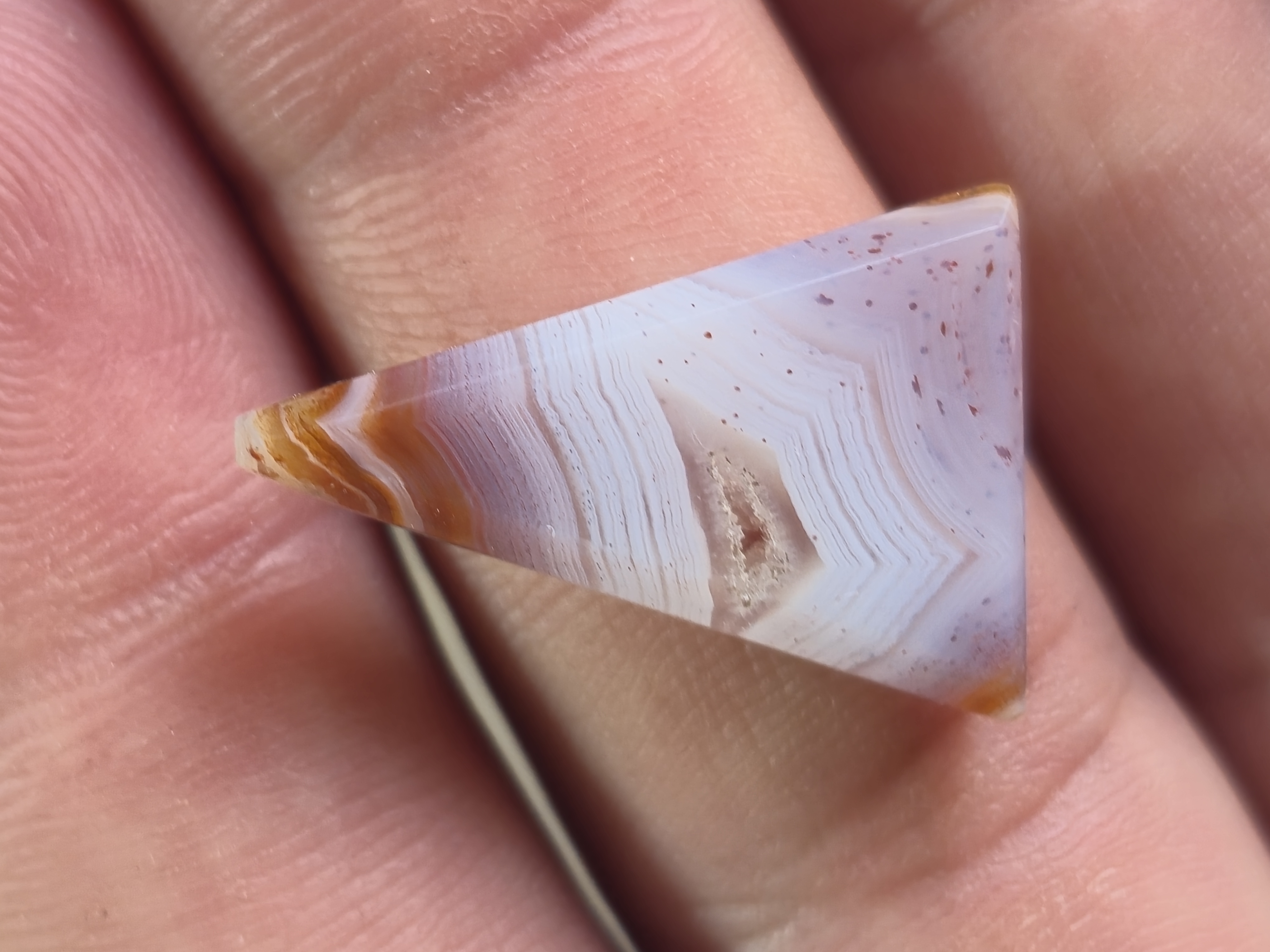 عقیق سلیمانی خط رنگی شن دار